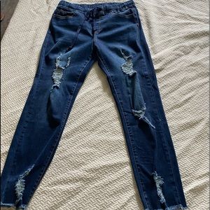 Distressed Skinny Jeans 👖💗 NWOT